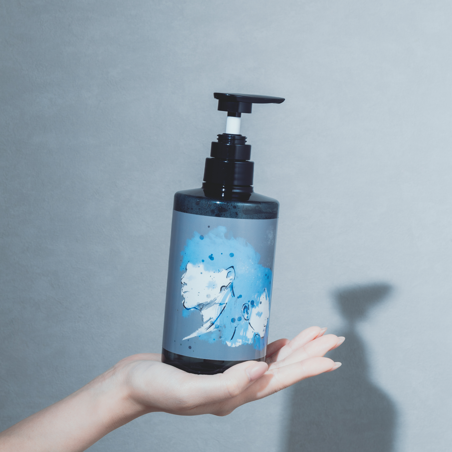 RAKU 爽快全身シャンプー さっぱりタイプ 500ml【ホワイトムスク&ペアーの香り】